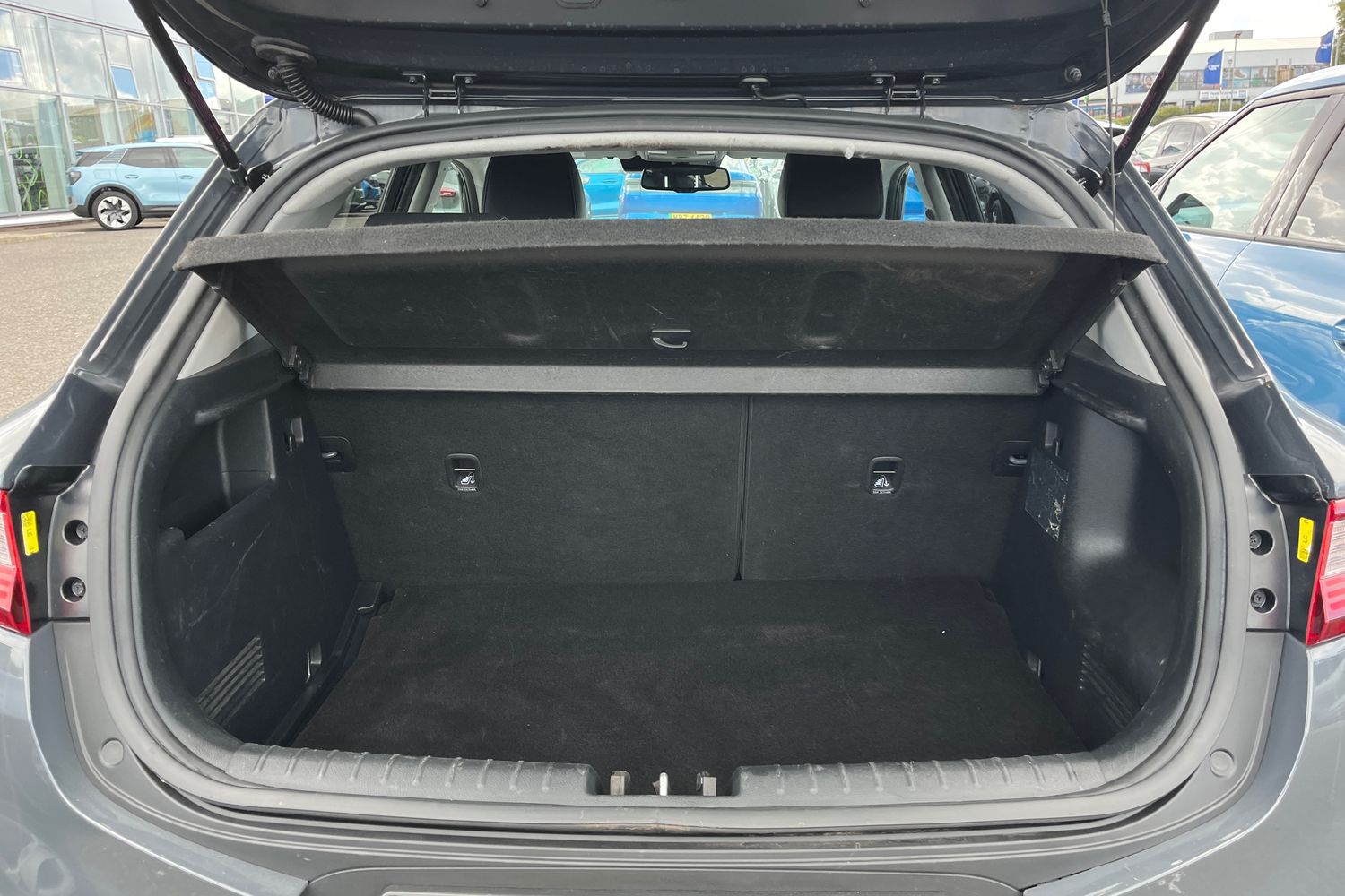 Kia STONIC Photo 20