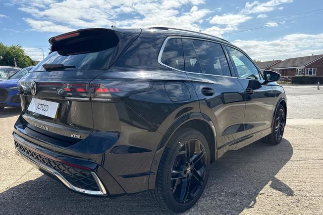 VOLKSWAGEN Tiguan Photo 29