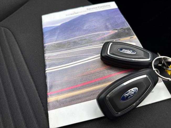FORD Kuga Photo 47
