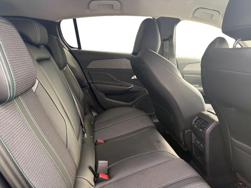 Used Peugeot 308 MT72CYZ 18