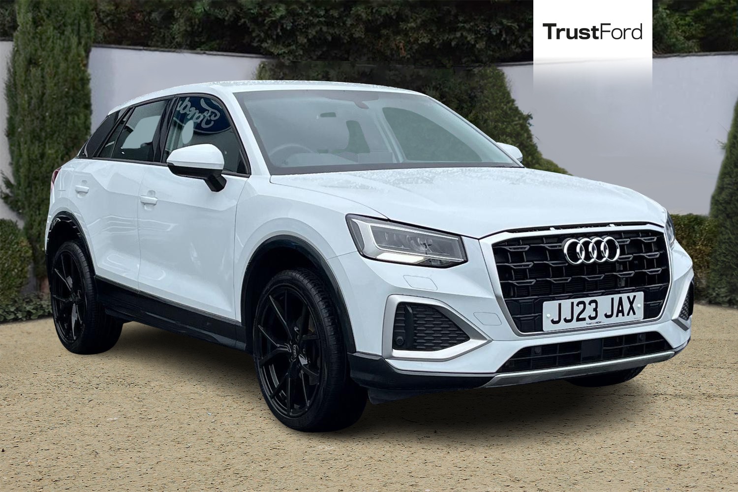 Audi Q2 Photo 0