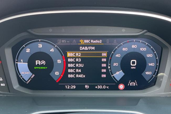 AUDI Q3 Photo 15