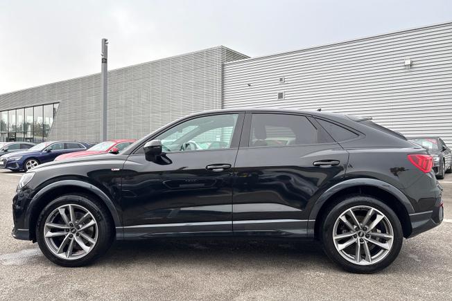 Audi Q3 Photo 26
