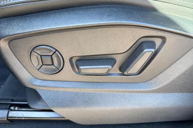 AUDI Q7 Photo 36