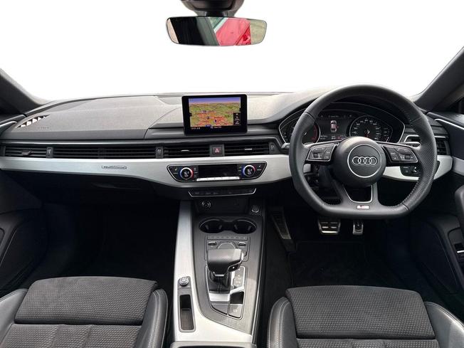 AUDI A5 Photo 10