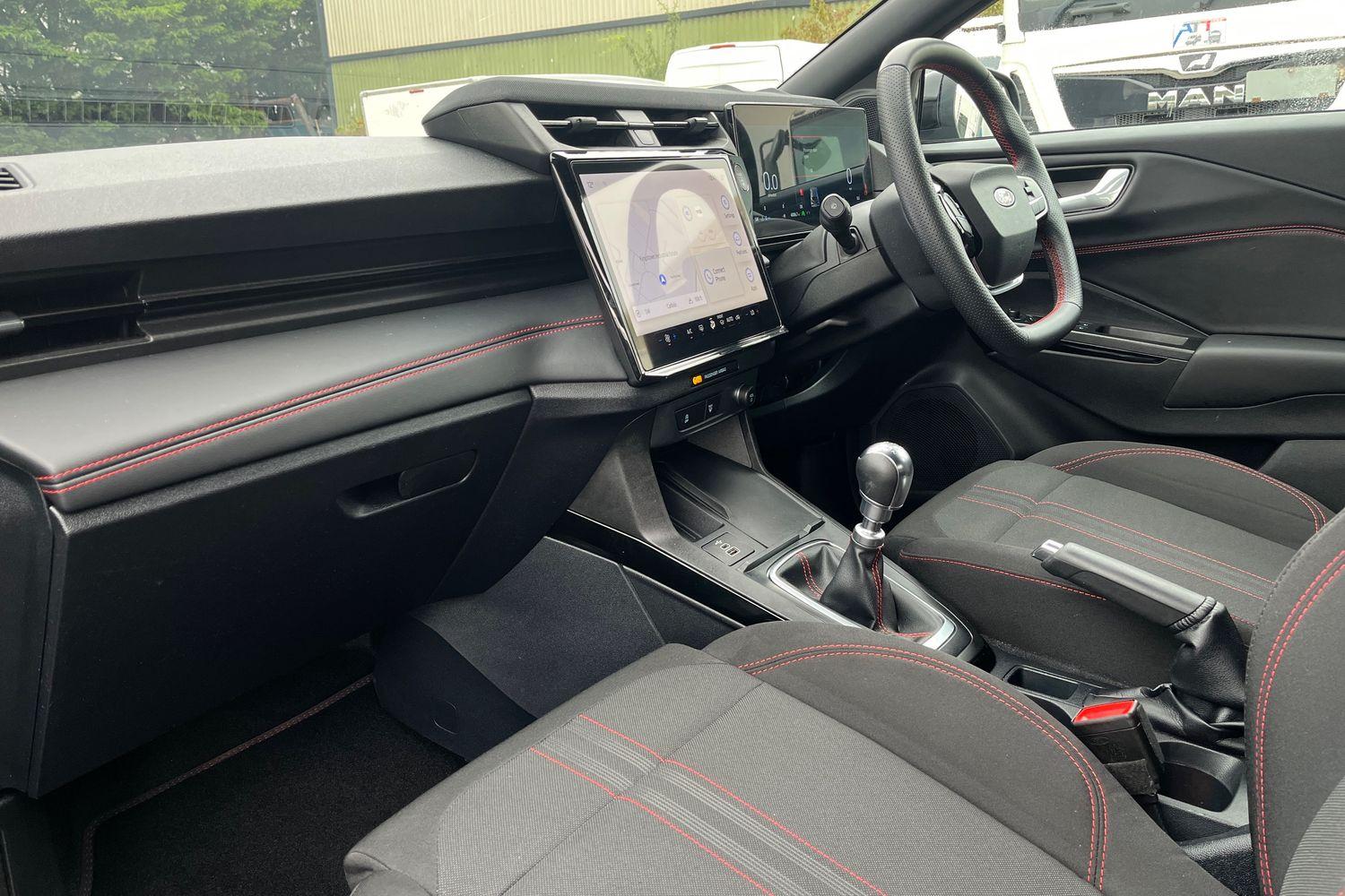 Ford PUMA Photo 17