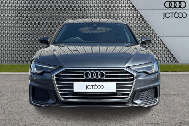 AUDI A6 Avant Photo 8