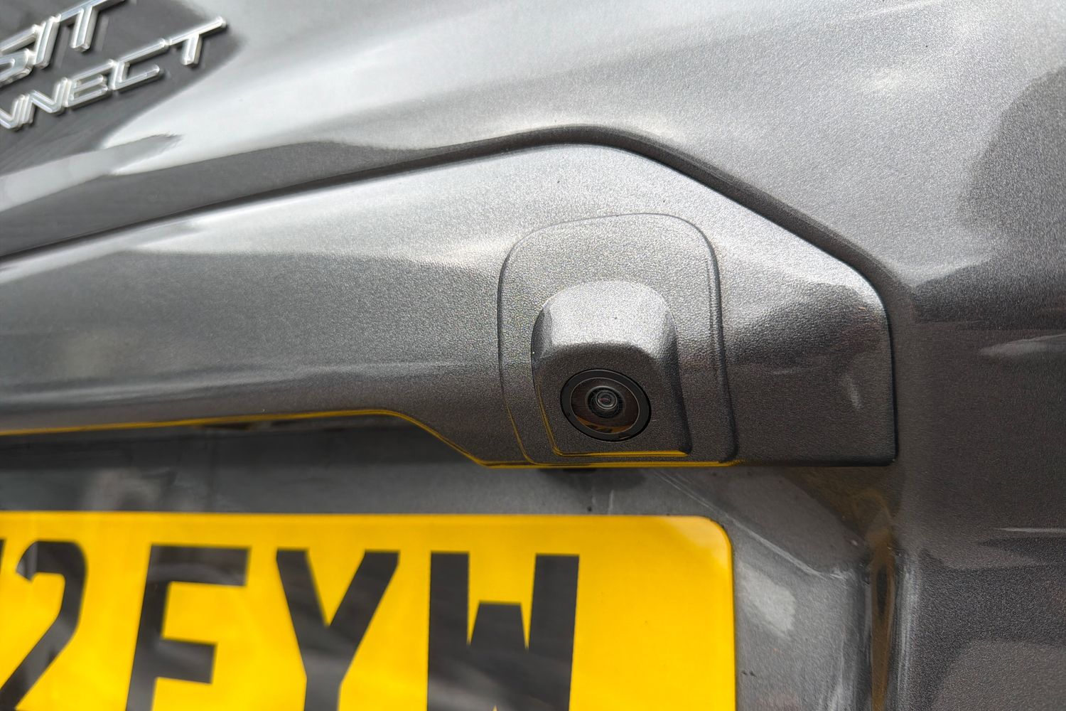 Ford TRANSIT CONNECT Photo 18