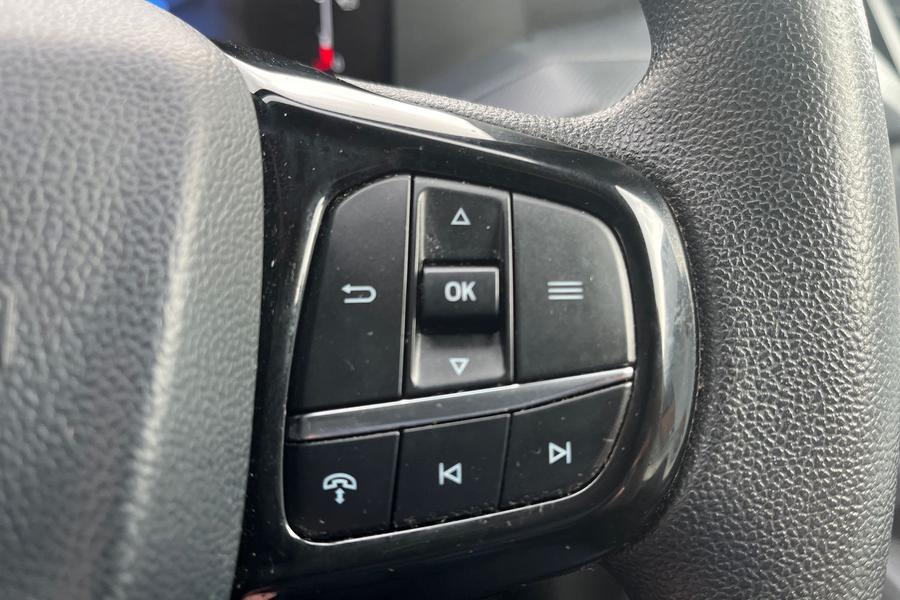 Ford TRANSIT CUSTOM Photo autoimg-dcfbeb0ce5f44dda75d943e26dc4138b23111ec8.jpg