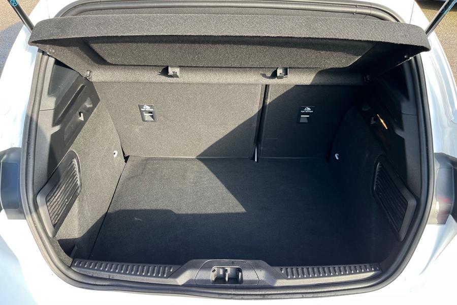 Ford Focus Photo autoimg-dcfd5c7c74ed359a713823c1f06f2d618cd79a54.jpg