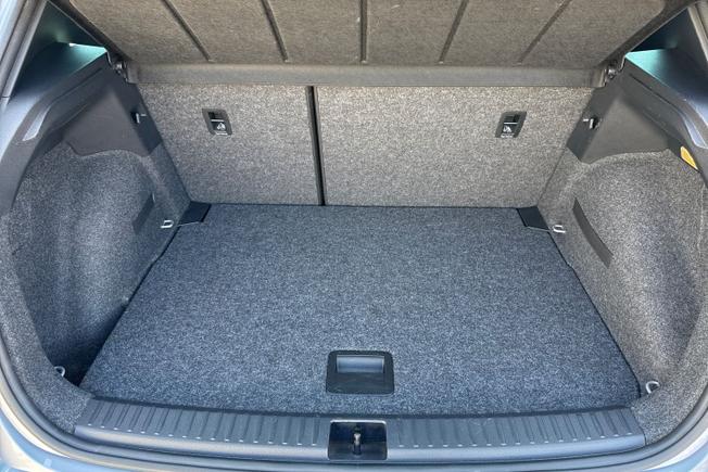 SEAT Arona Photo 12