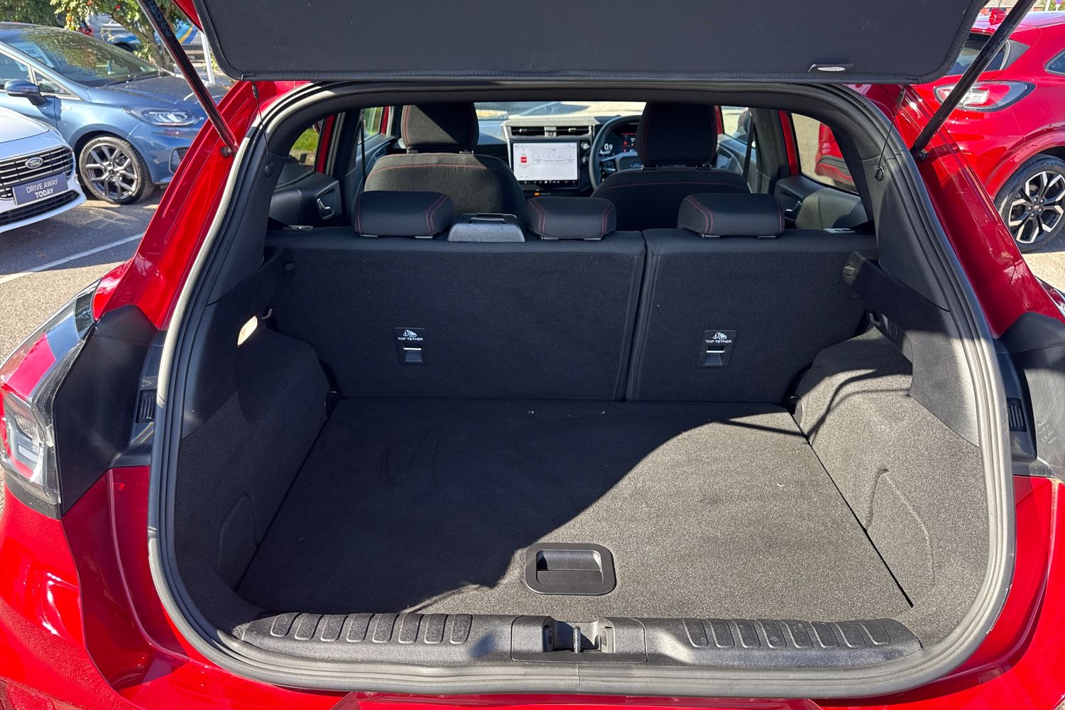 Ford PUMA Photo 20
