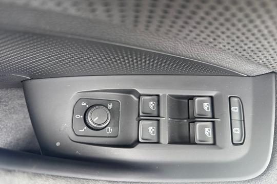 Skoda Superb Photo autoimg-dd0c47cb17a0b617e7bdf96cb7b22768a70a3e14.jpg