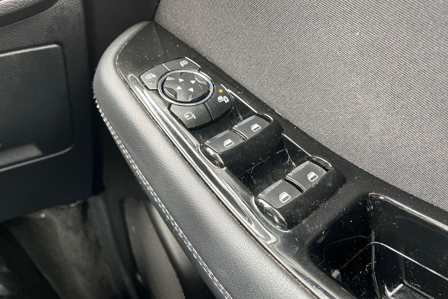 Ford GALAXY Photo 15