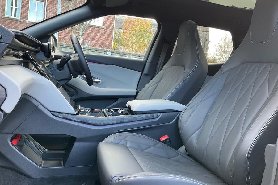 Ford Explorer Photo autoimg-dd0ec37b6a3553461c4828b637d382cf9abe386b.jpg