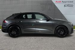 AUDI Q8 Photo 4