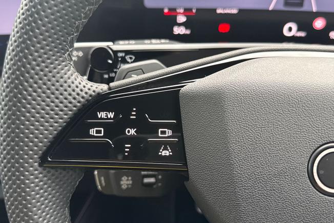 Audi Q3 Photo 16