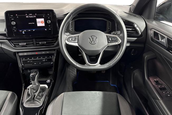 VOLKSWAGEN T-Roc Photo 11