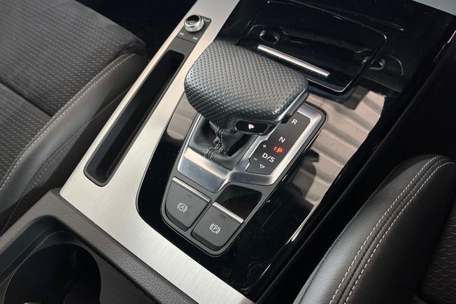 AUDI Q5 Photo 24