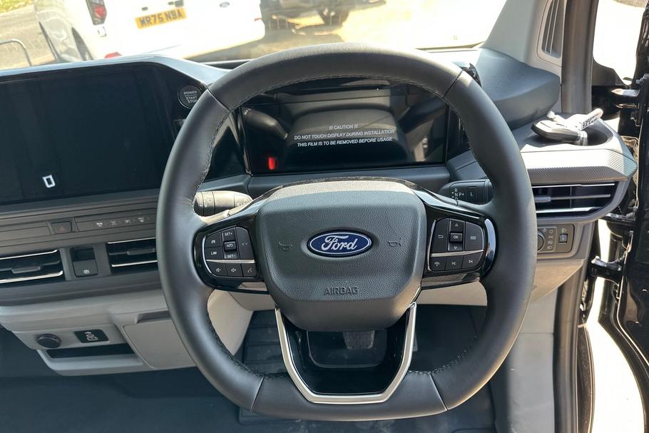 Used FORD TRANSIT CUSTOM WP75VZB 19