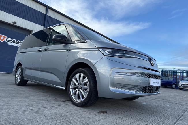 VOLKSWAGEN Multivan Photo 37