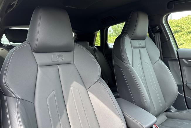 AUDI A3 Photo 32