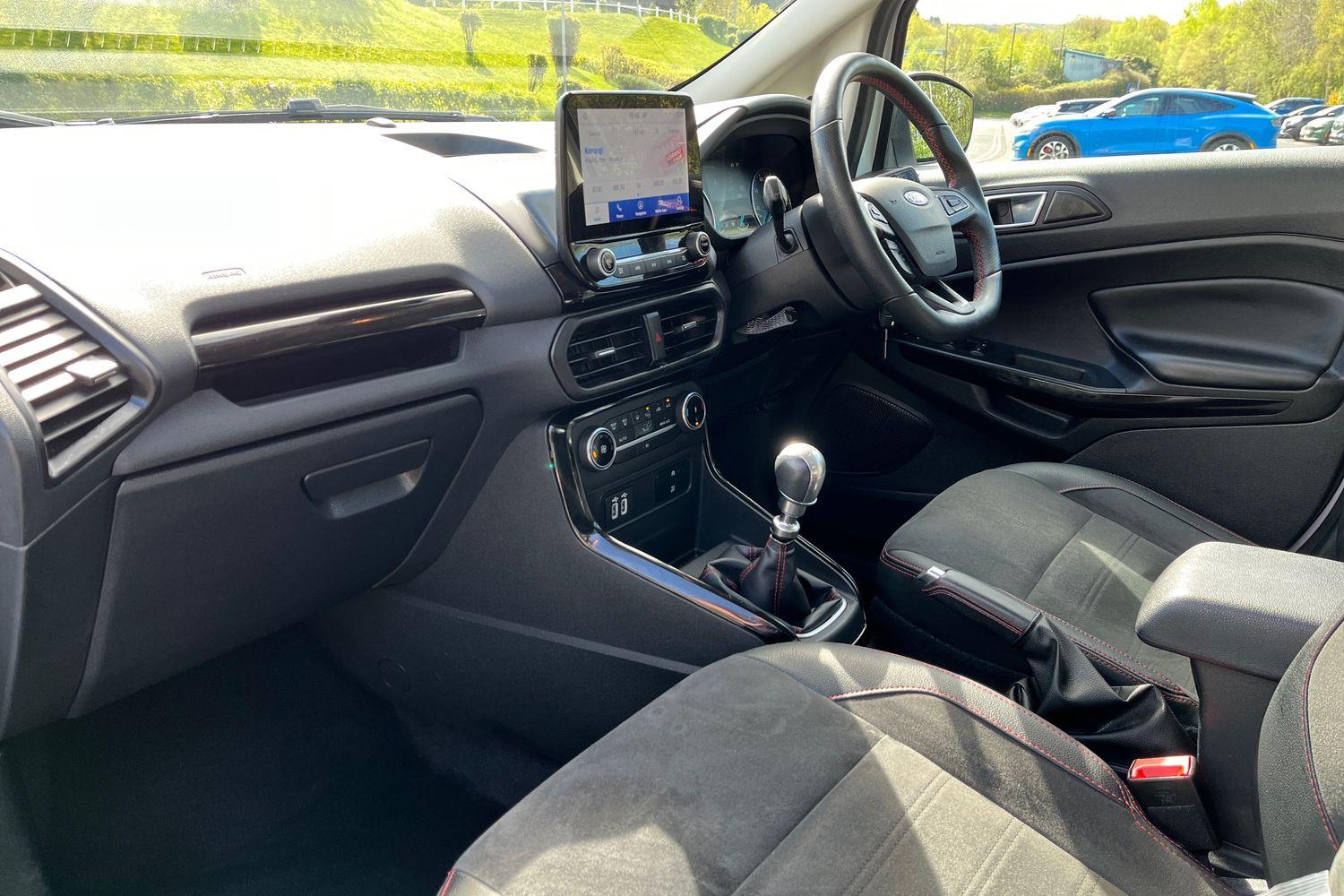 Ford ECOSPORT Photo 17