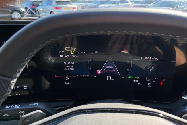 Audi A6 Saloon Photo 15