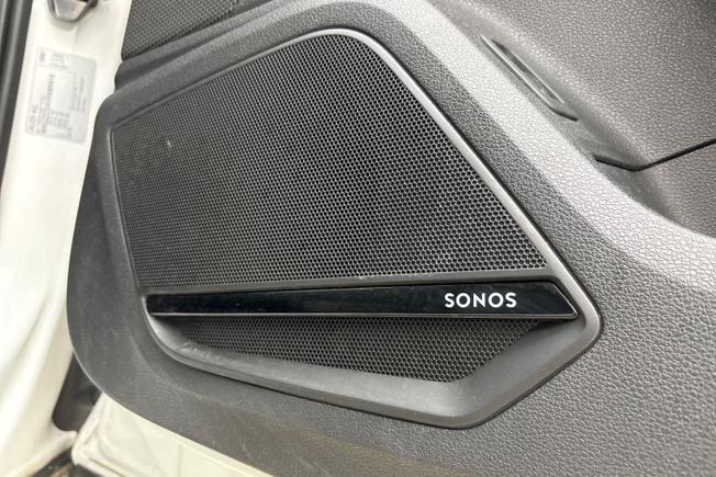 AUDI Q2 Photo 27