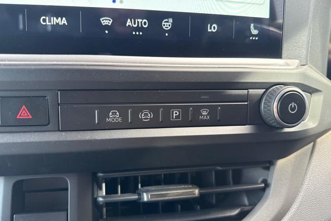 VOLKSWAGEN Transporter Photo 37