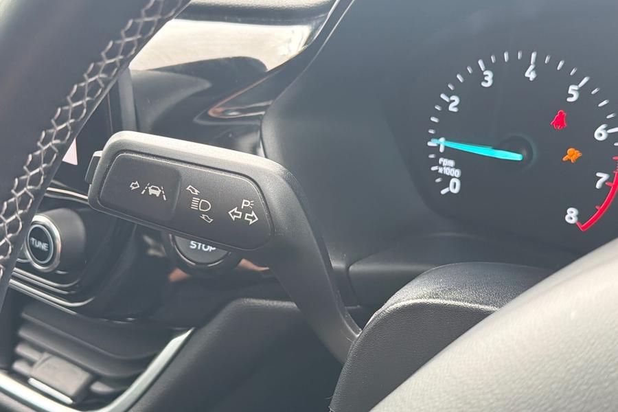Ford FIESTA Photo autoimg-dd2c948b9f021b4113585fab13fc6bf175bf596c.jpg