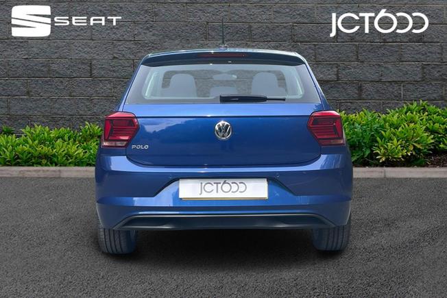VOLKSWAGEN Polo Photo 7