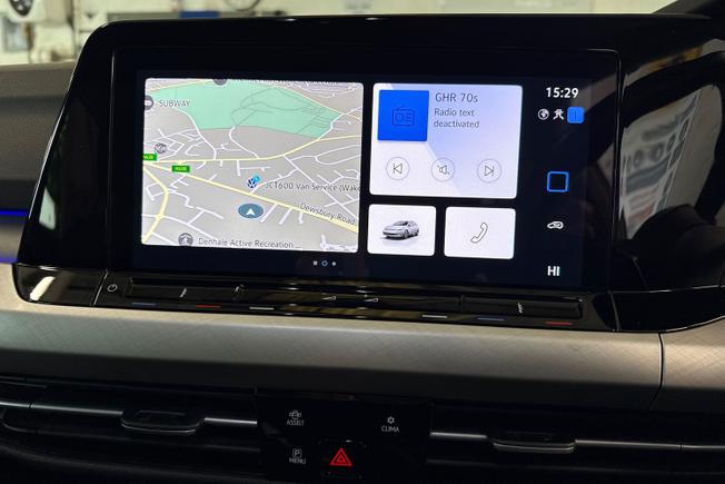 VOLKSWAGEN Golf Photo 14