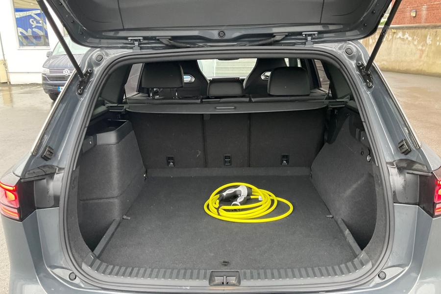 Volkswagen TAYRON Photo autoimg-dd331b456f450105a684c7ac9d9a330c00ac9675.jpg