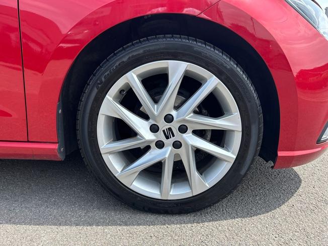 SEAT Ibiza Photo 5