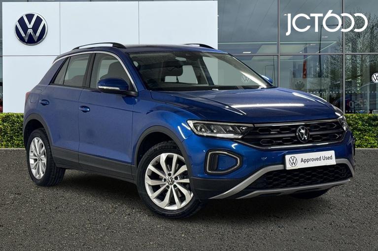 Used 2022 VOLKSWAGEN T-Roc Style 1.0 TSI 110PS 6-speed Manual 5 Door Ravenna Blue Black at JCT600