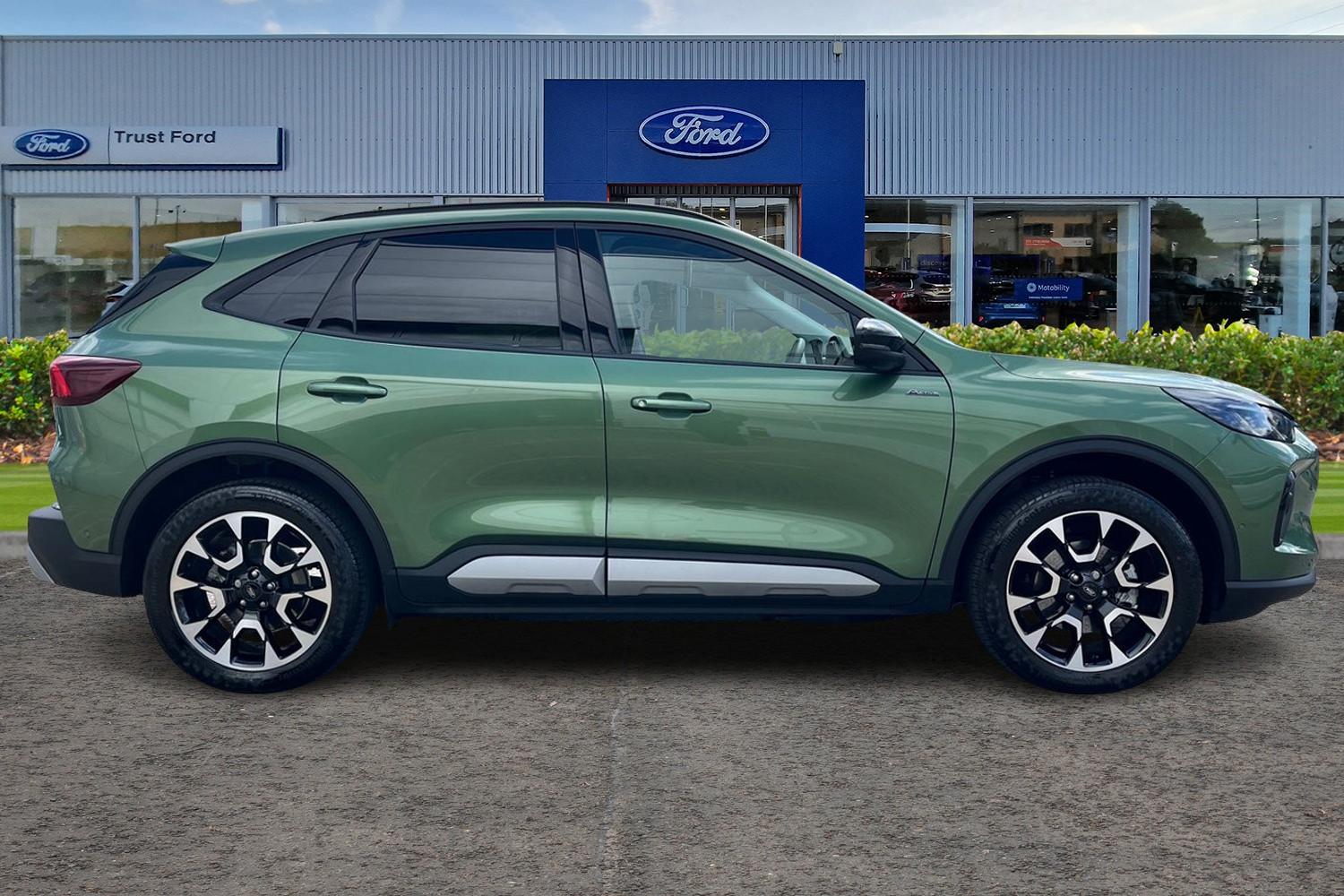 Ford Kuga Photo 2