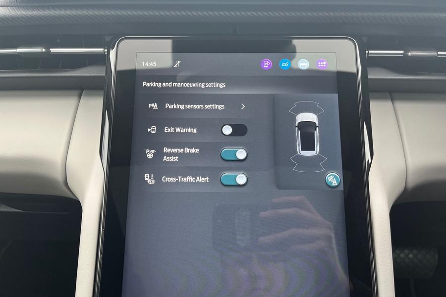 Ford Explorer Photo autoimg-dd43919b989b20cf954bf5358acf08c477007f2d.jpg