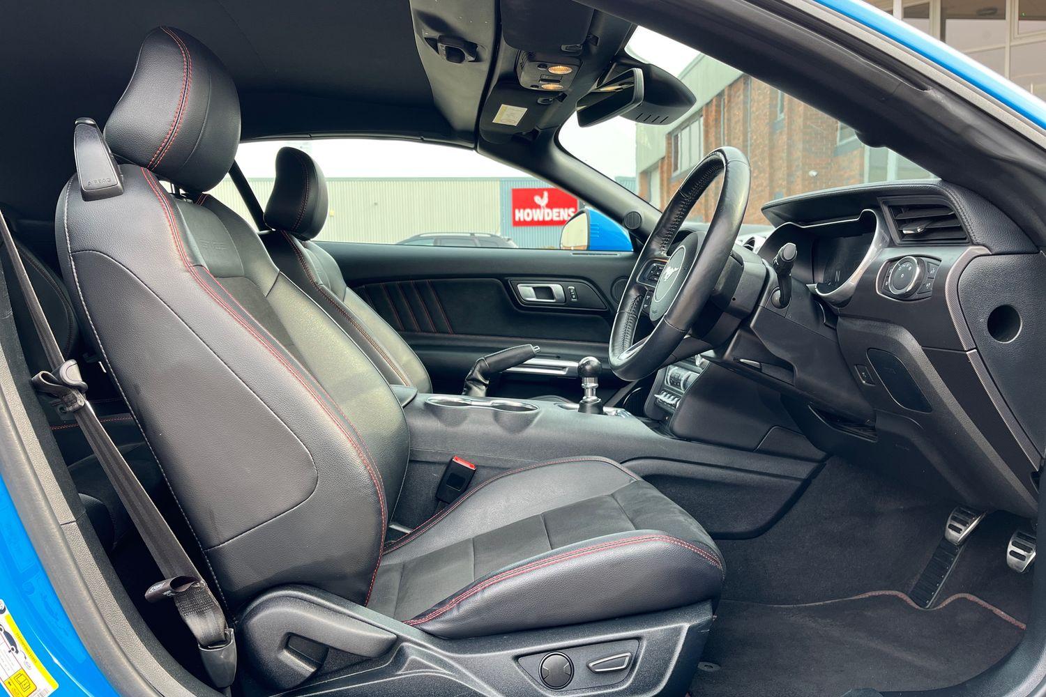 Ford Mustang Photo 25