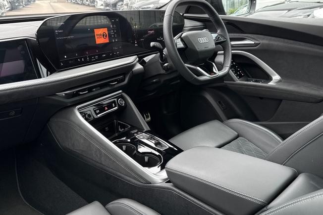 AUDI Q5 Photo 26