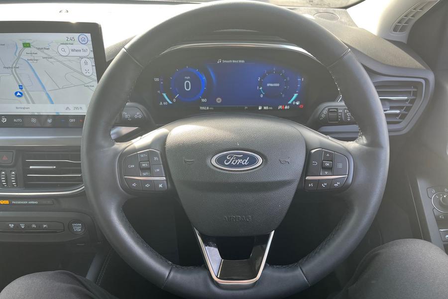 Ford FOCUS Photo autoimg-dd51c77a90e6bb7c257e5eaef1ce41167c9e7c80.jpg