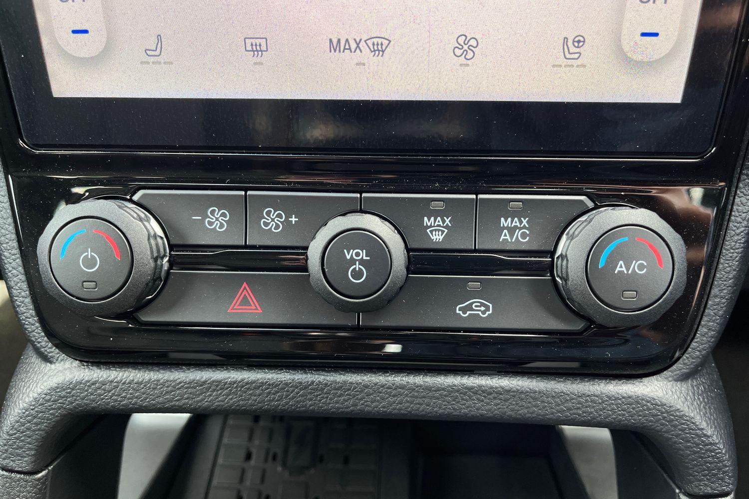 Ford RANGER Photo 36