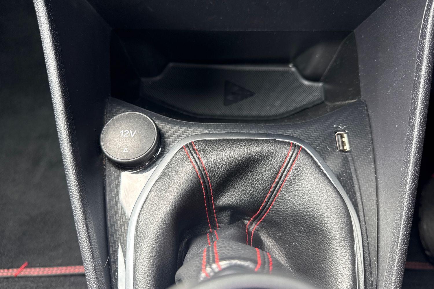 Ford Fiesta Photo 34