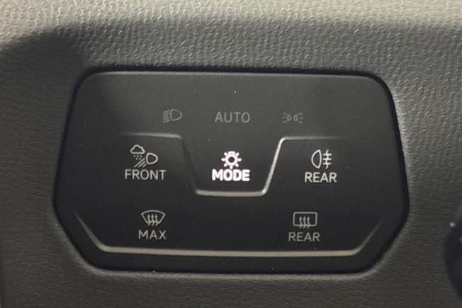 VOLKSWAGEN ID.3 Photo 24