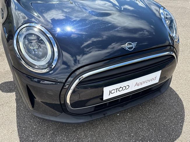 MINI Hatch Photo 30