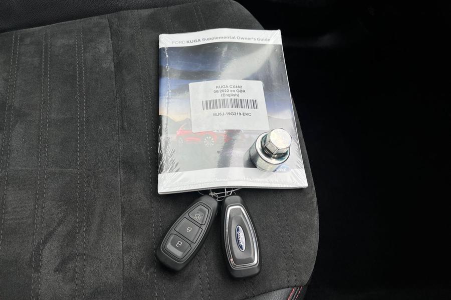 Ford Kuga Photo autoimg-dd5db316c229e4b2ba5d3bb07bc5afabe86ff4f9.jpg