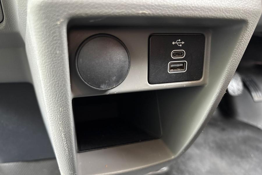 Ford TRANSIT CUSTOM Photo autoimg-dd5f76c505355974fea5544e9a7a14521dce8fa7.jpg