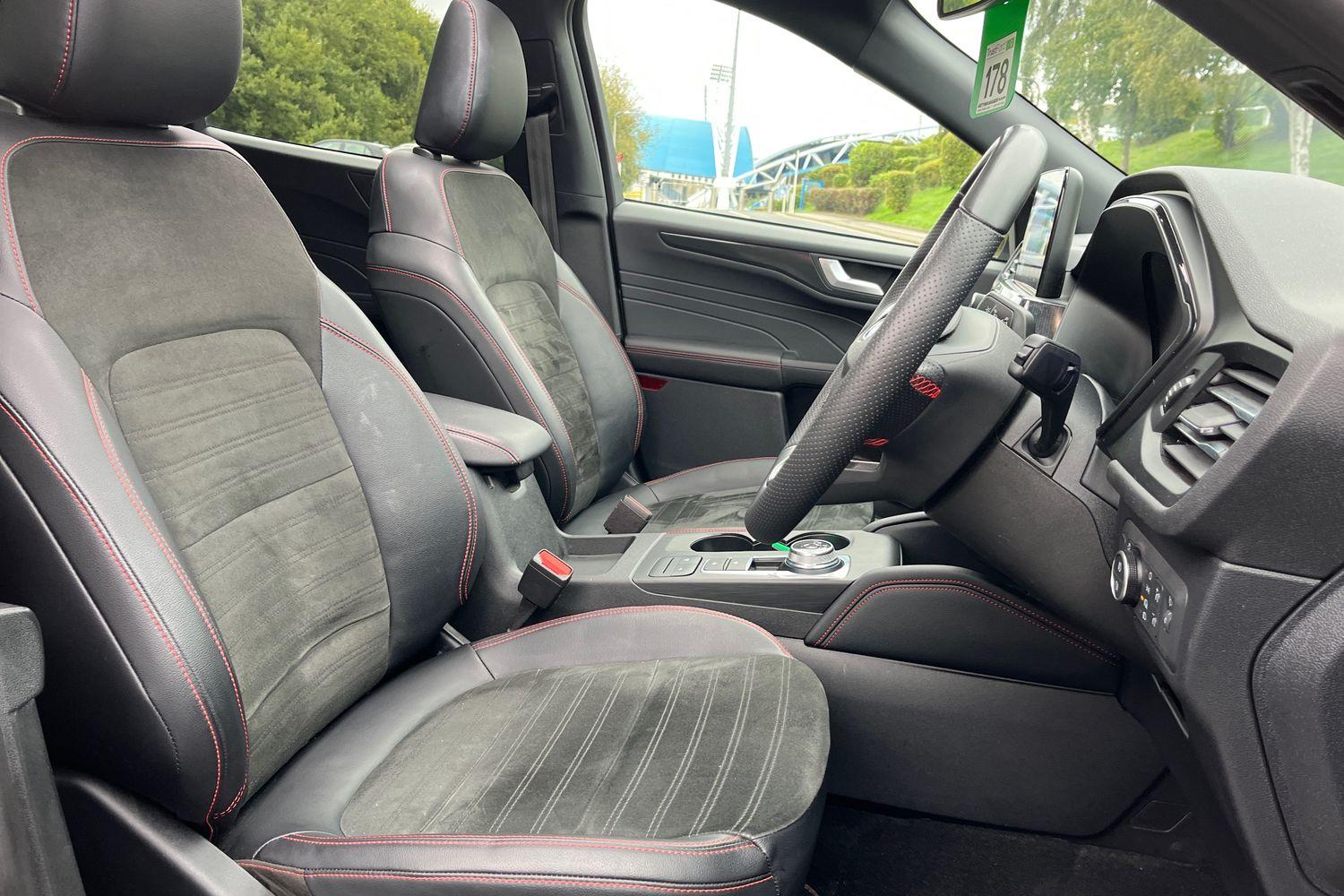 Ford Kuga Photo 16