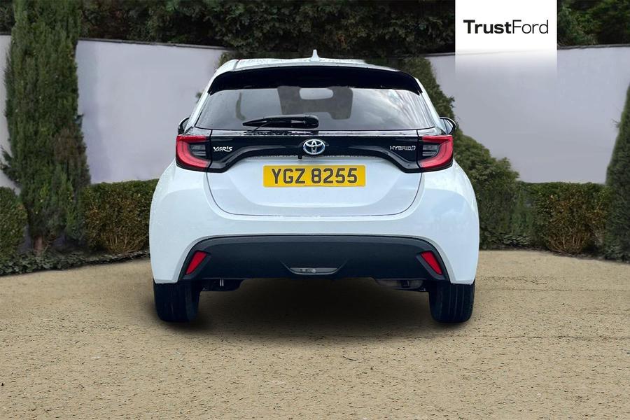 Toyota YARIS Photo autoimg-dd639ac0b046daab0e94601f247c6172f724c9bf.jpg