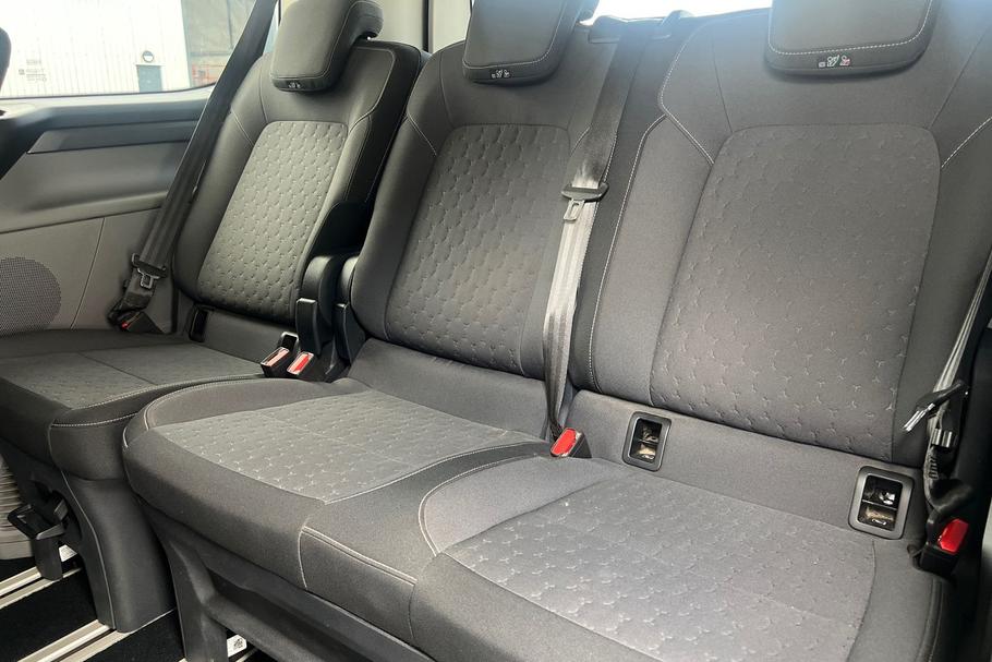 Used Ford TOURNEO CUSTOM WN26TWG 30